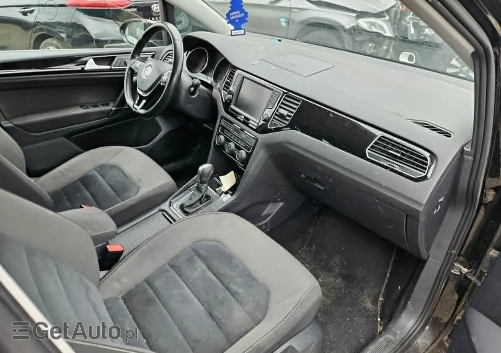 VOLKSWAGEN Golf Sportsvan 2.0 TDI (BlueMotion Technology) DSG Highline