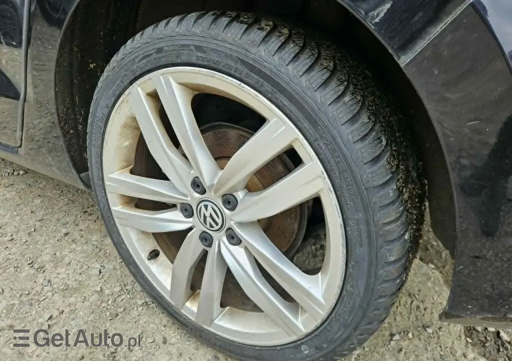 VOLKSWAGEN Golf Sportsvan 2.0 TDI (BlueMotion Technology) DSG Highline