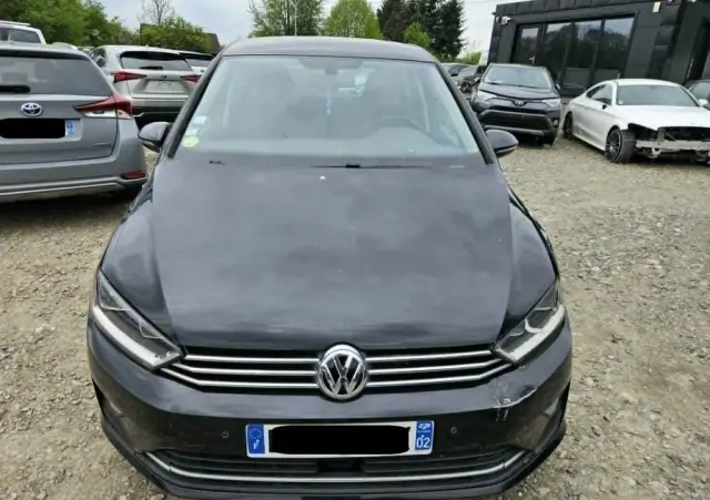 VOLKSWAGEN Golf Sportsvan 2.0 TDI (BlueMotion Technology) DSG Highline