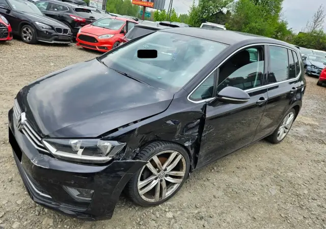 VOLKSWAGEN Golf Sportsvan 2.0 TDI (BlueMotion Technology) DSG Highline