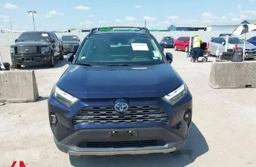 TOYOTA Rav 4 