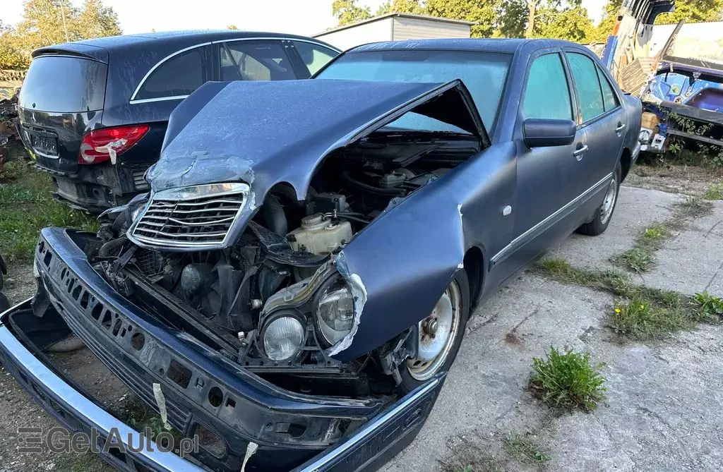 MERCEDES-BENZ Klasa E 