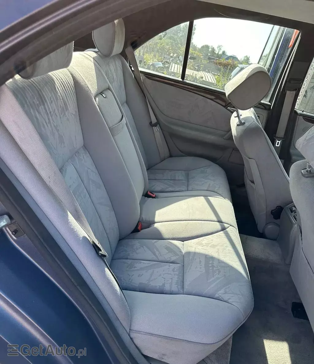 MERCEDES-BENZ Klasa E 