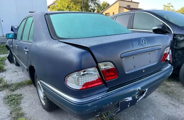 MERCEDES-BENZ Klasa E 