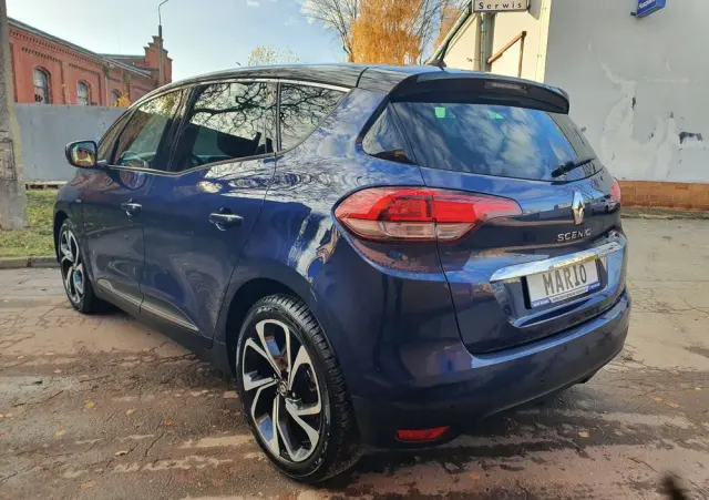 RENAULT Scenic 
