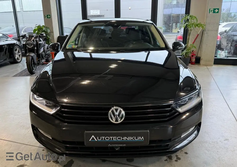 VOLKSWAGEN Passat 1.8 TSI BMT Comfortline DSG