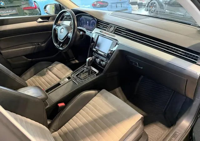 VOLKSWAGEN Passat 1.8 TSI BMT Comfortline DSG