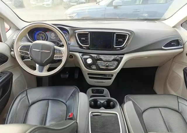 CHRYSLER Pacifica 