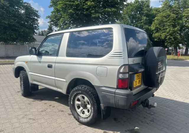 TOYOTA Land Cruiser KJ90 3.0 TD Special