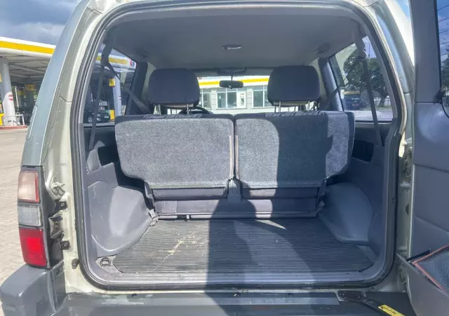 TOYOTA Land Cruiser KJ90 3.0 TD Special