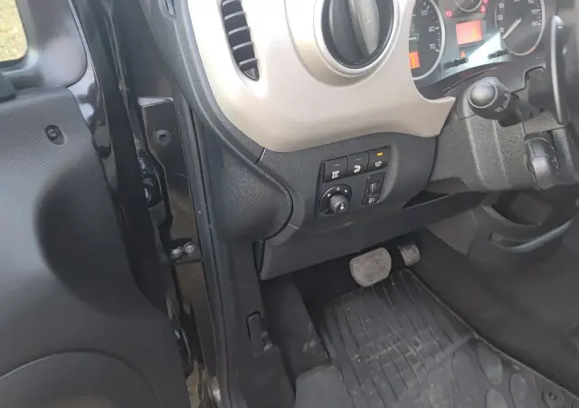 CITROËN Berlingo E-HDi 90 FAP EGS6 Multispace