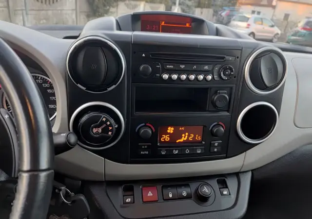 CITROËN Berlingo E-HDi 90 FAP EGS6 Multispace