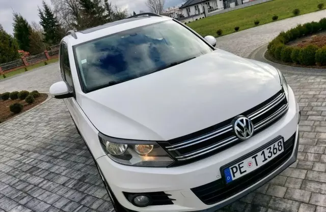 VOLKSWAGEN Tiguan 
