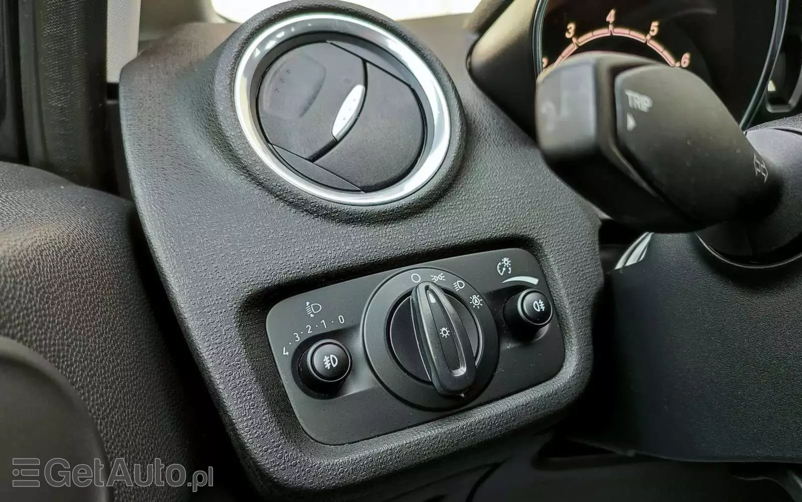 FORD Fiesta 1.0 EcoBoost Titanium