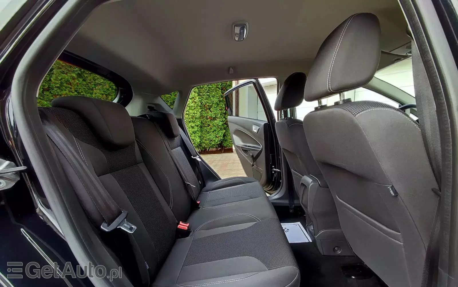 FORD Fiesta 1.0 EcoBoost Titanium