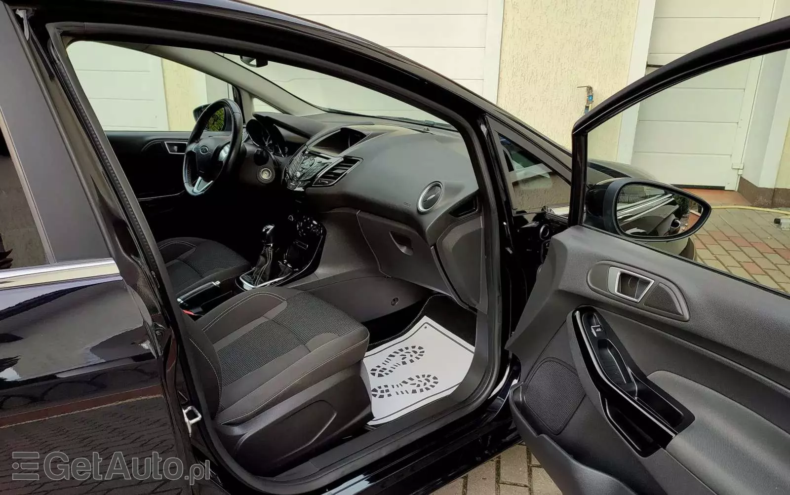 FORD Fiesta 1.0 EcoBoost Titanium