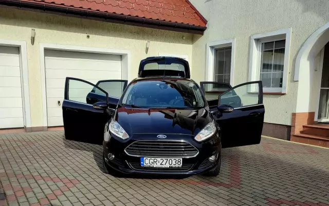 FORD Fiesta 1.0 EcoBoost Titanium