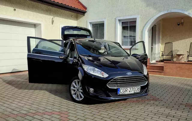 FORD Fiesta 1.0 EcoBoost Titanium
