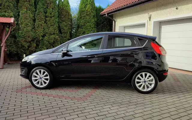 FORD Fiesta 1.0 EcoBoost Titanium