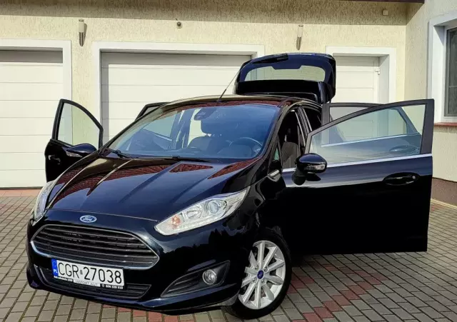 FORD Fiesta 1.0 EcoBoost Titanium