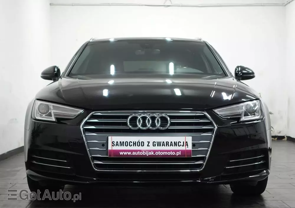 AUDI A4 Avant 2.0 TDI DPF S line Sportpaket