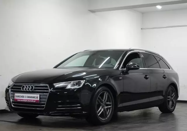 AUDI A4 Avant 2.0 TDI DPF S line Sportpaket