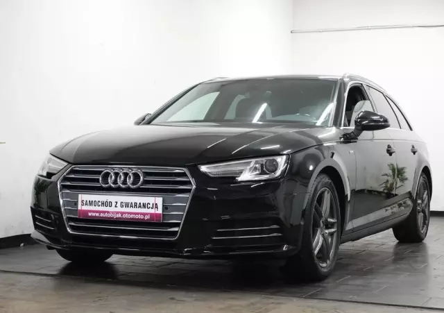 AUDI A4 Avant 2.0 TDI DPF S line Sportpaket