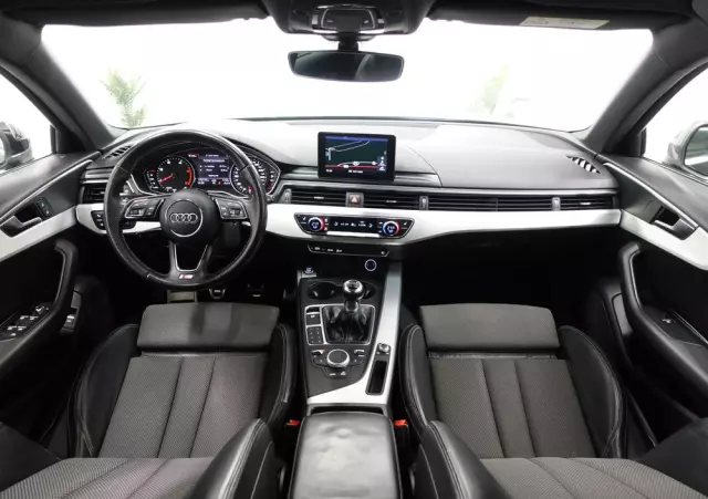 AUDI A4 Avant 2.0 TDI DPF S line Sportpaket