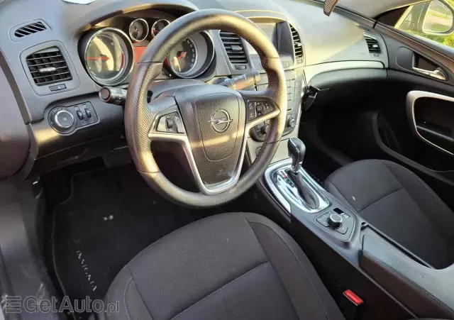 OPEL Insignia 2.0 CDTI Sports Tourer Automatik Business Innovation