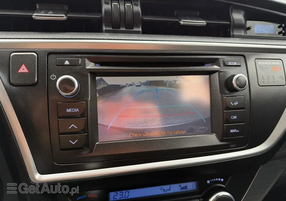 TOYOTA Auris 2.0 D-4D Premium