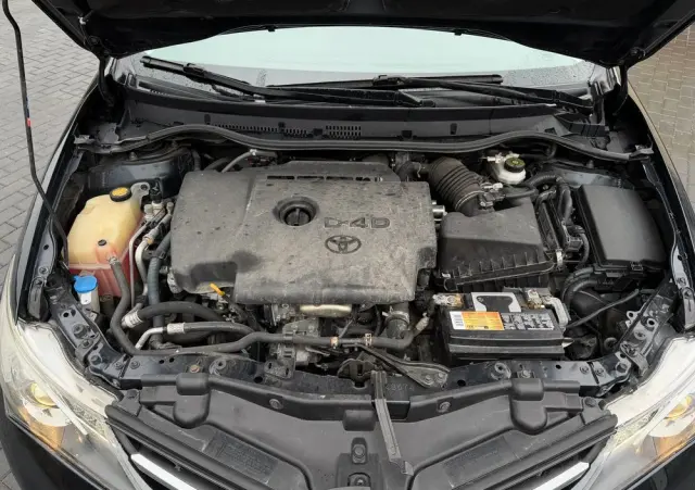 TOYOTA Auris 2.0 D-4D Premium