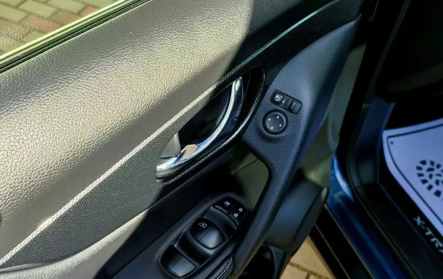 NISSAN X-Trail 1.6 DIG-T Tekna