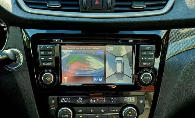 NISSAN X-Trail 1.6 DIG-T Tekna