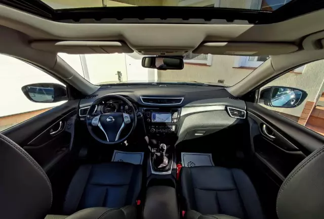 NISSAN X-Trail 1.6 DIG-T Tekna