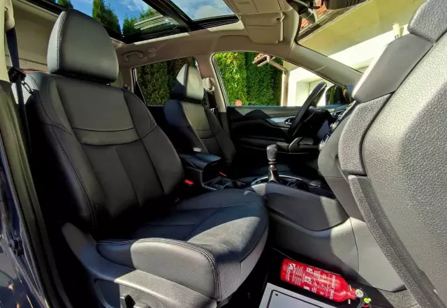 NISSAN X-Trail 1.6 DIG-T Tekna