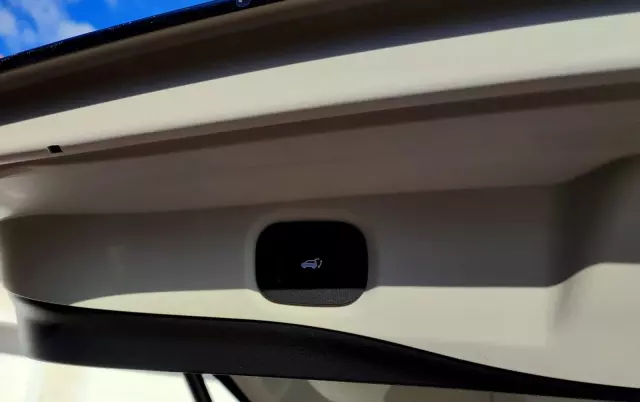 NISSAN X-Trail 1.6 DIG-T Tekna