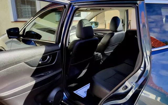 NISSAN X-Trail 1.6 DIG-T Tekna