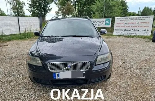 VOLVO V50 