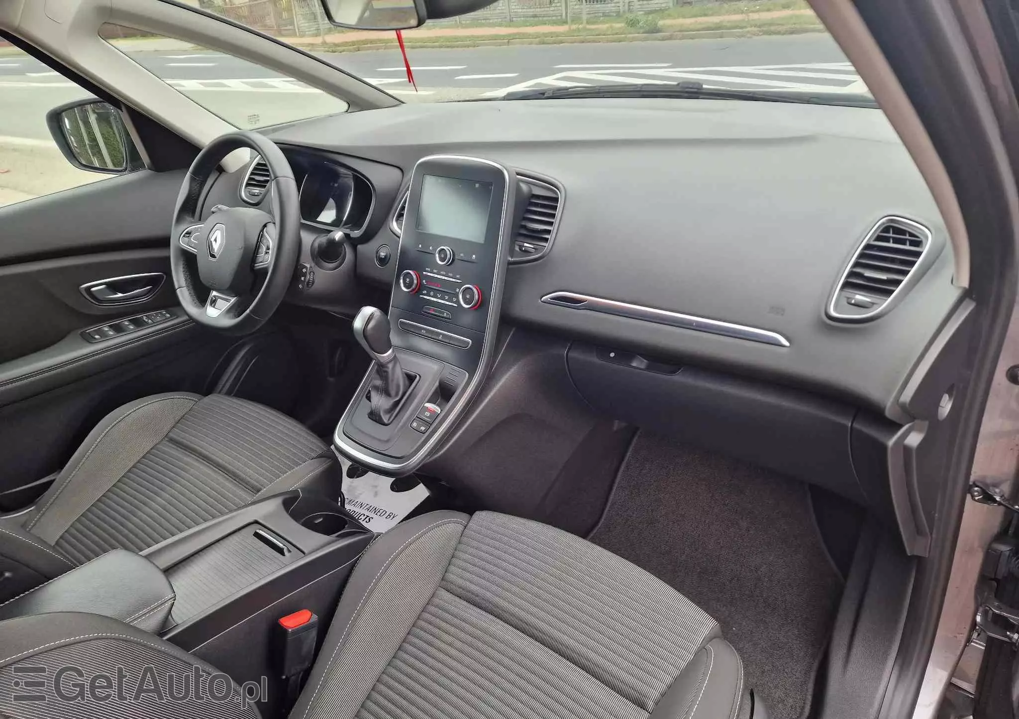 RENAULT Grand Scenic 