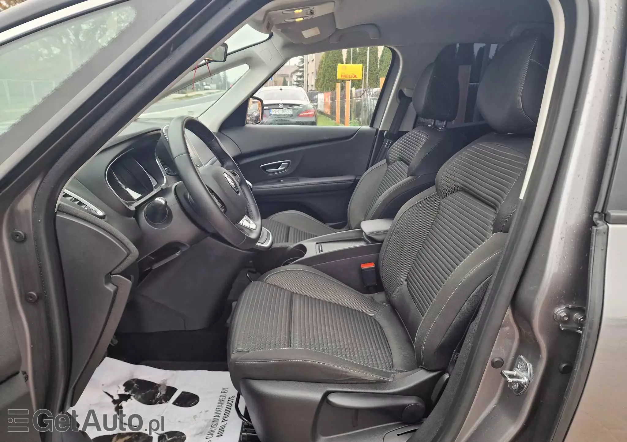 RENAULT Grand Scenic 