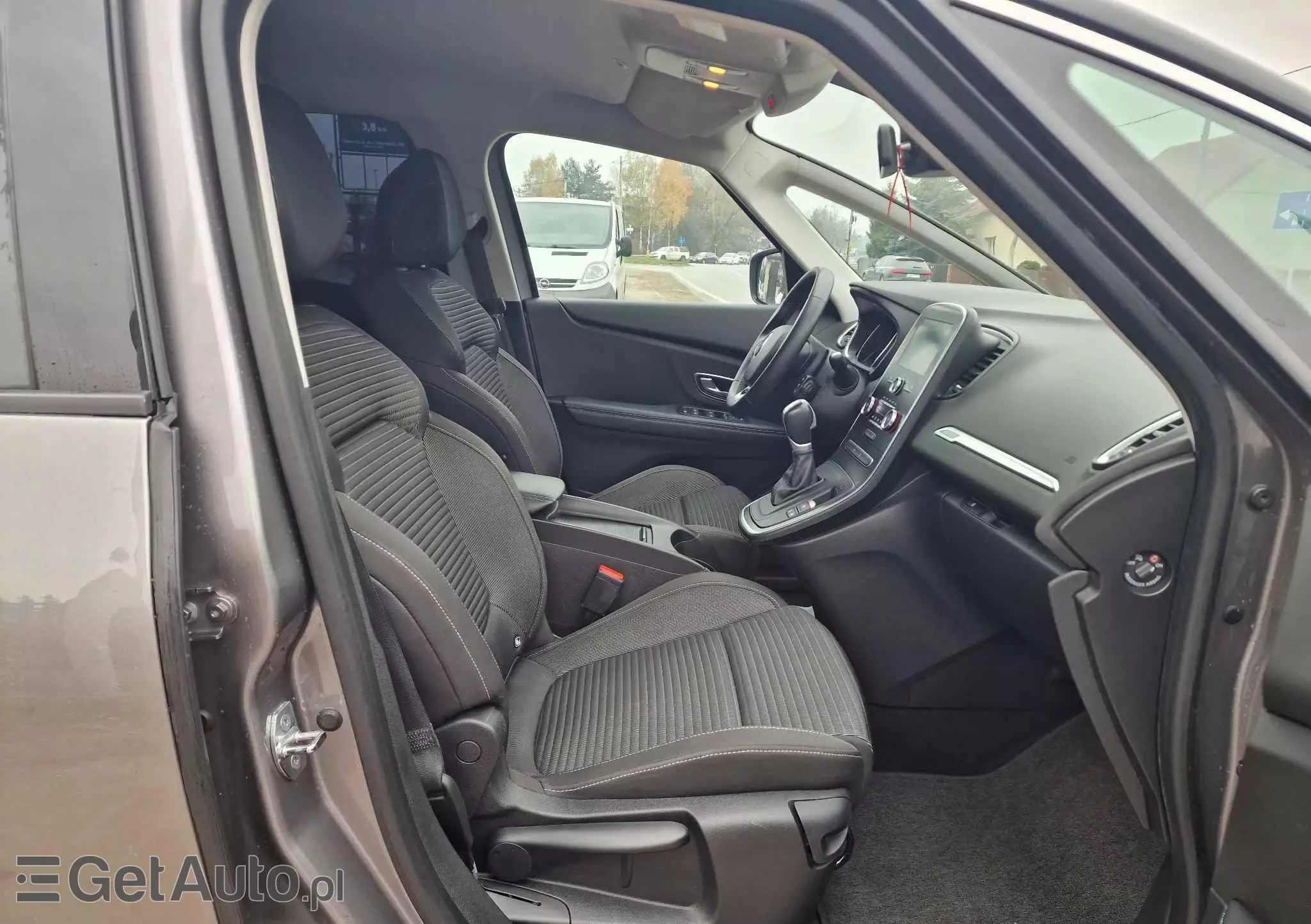 RENAULT Grand Scenic 