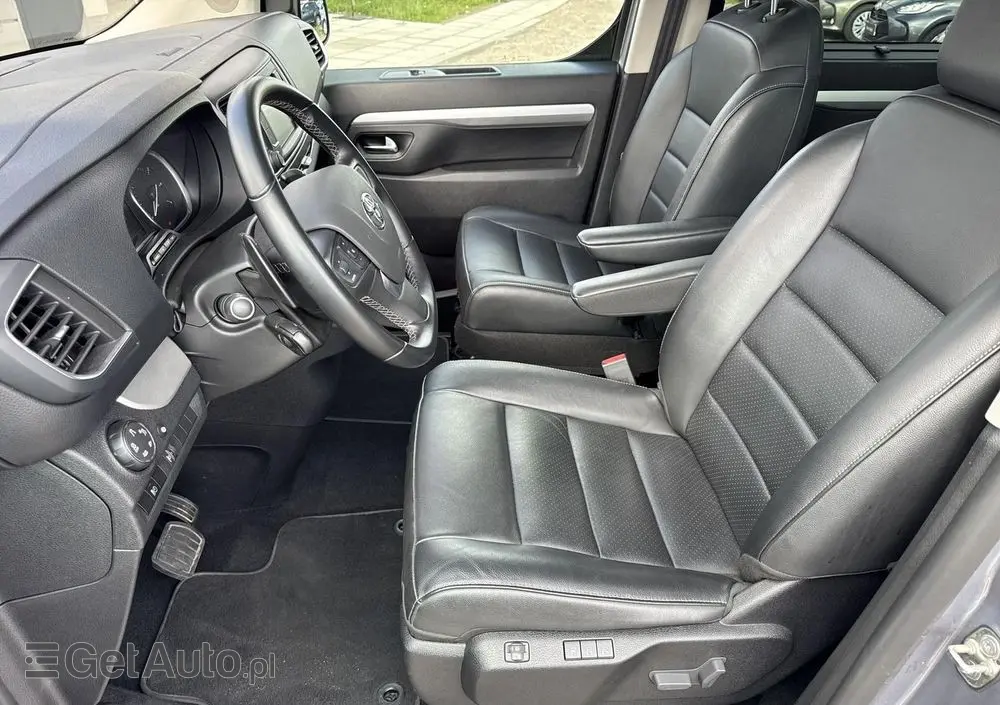 TOYOTA Proace Verso 2.0 D4-D Long VIP