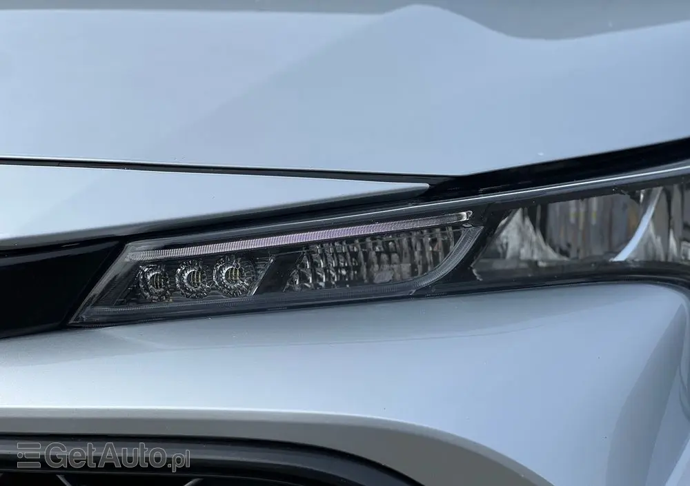 TOYOTA Corolla 1.8 Hybrid Executive