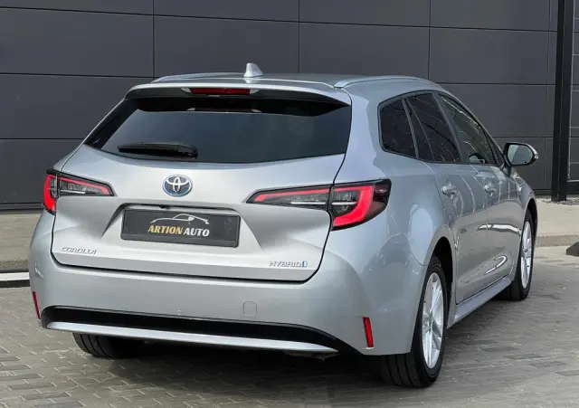 TOYOTA Corolla 1.8 Hybrid Executive