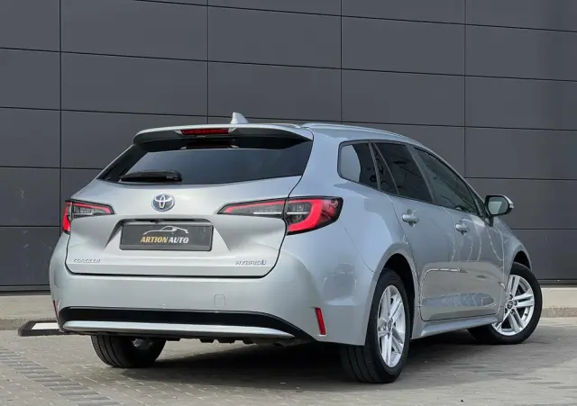 TOYOTA Corolla 1.8 Hybrid Executive