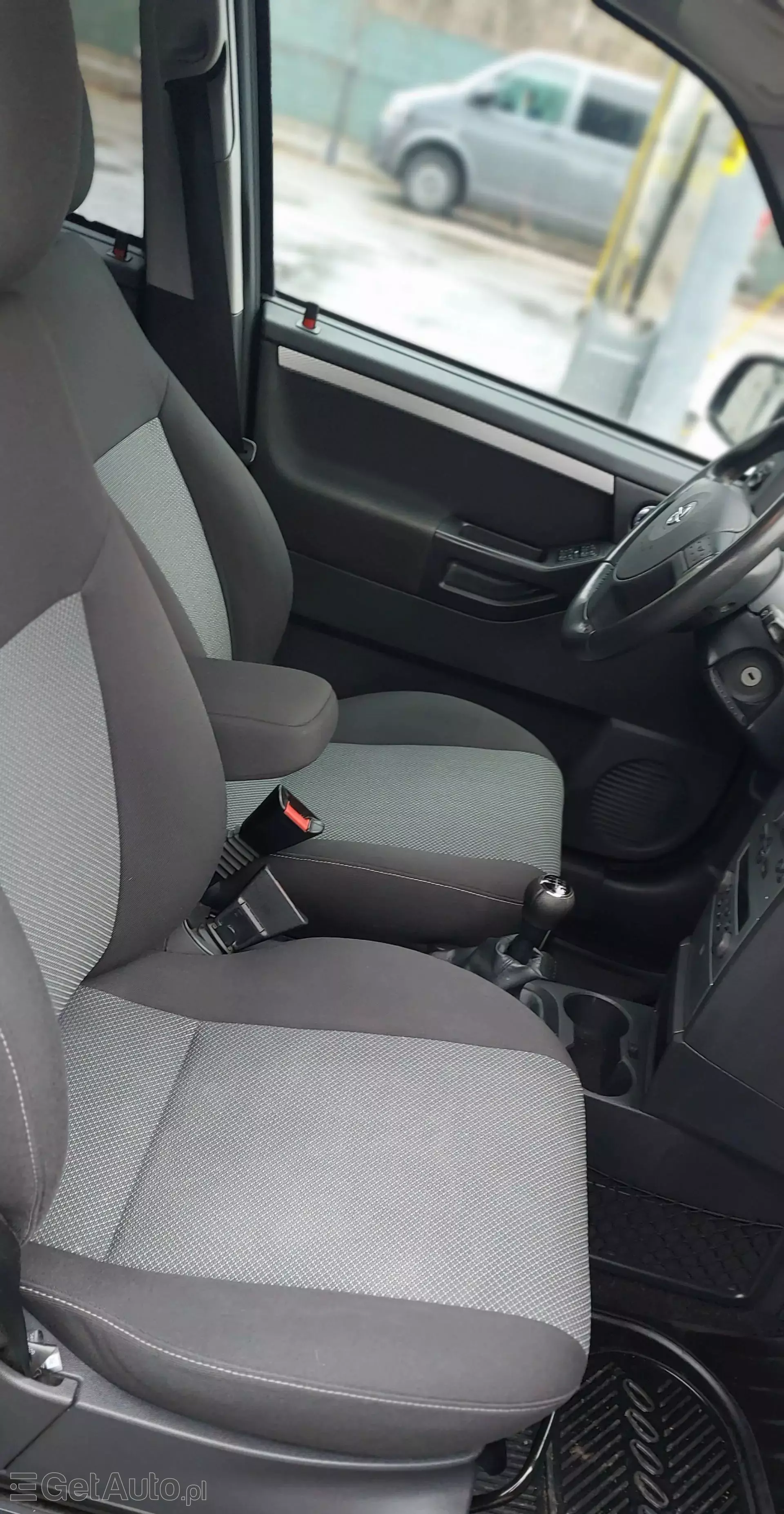 OPEL Meriva 1.4i 16V (90 KM)