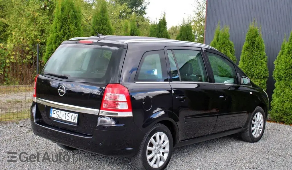 OPEL Zafira 