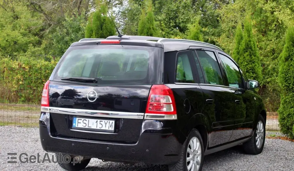 OPEL Zafira 