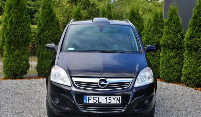 OPEL Zafira 