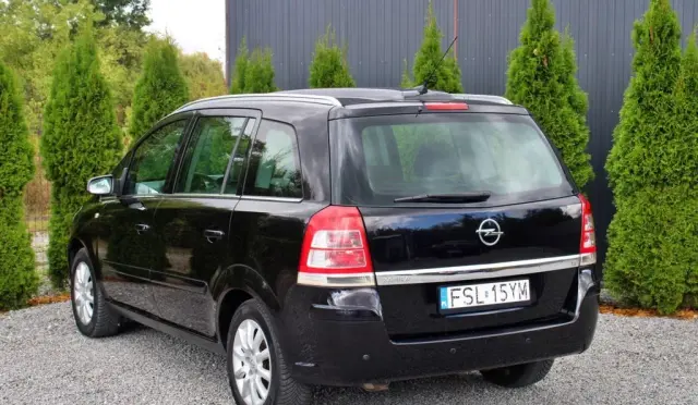 OPEL Zafira 